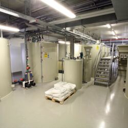 Storage containers for the temporary storage of the treated water.