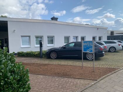 Neue Fassade des Bürogebäudes
